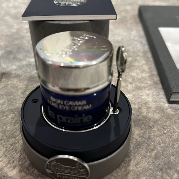 LA PRAIRIE BUNDLE ALL EMPTY EXCEPT TUBE OF SKIN CAVIAR ESSENCE LOTION - Picture 6 of 11